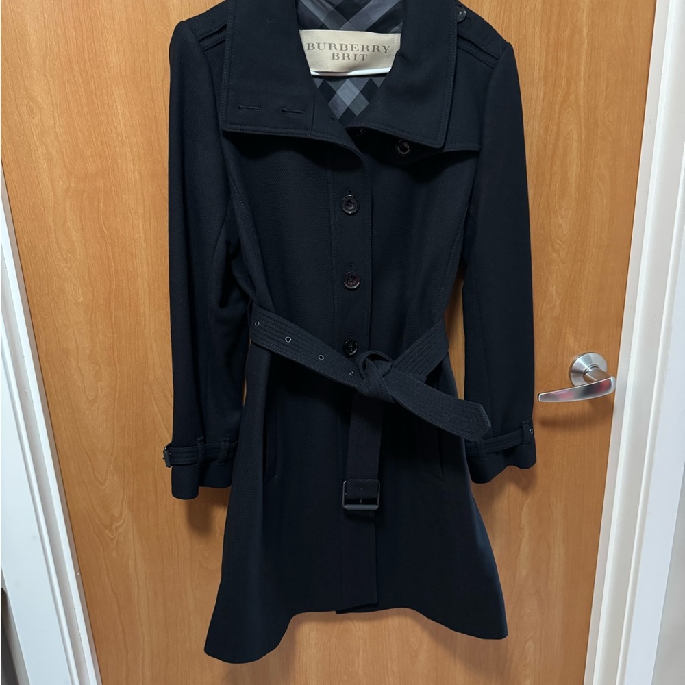 Burberry Women's Black Trench Coat New pristine condition without tags.